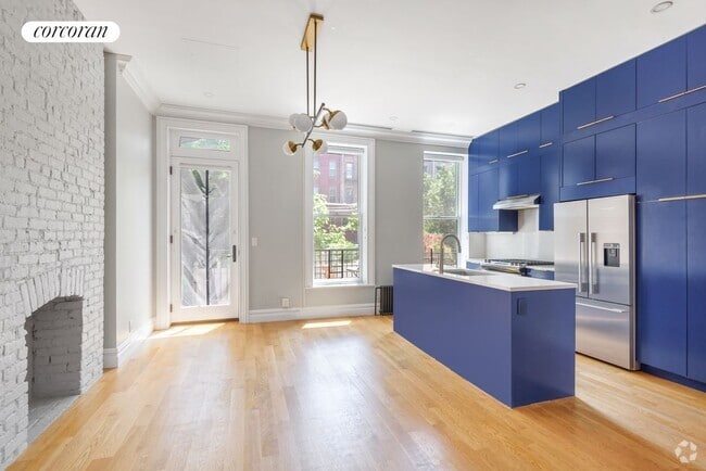 Building Photo - 294 Putnam Ave Rental