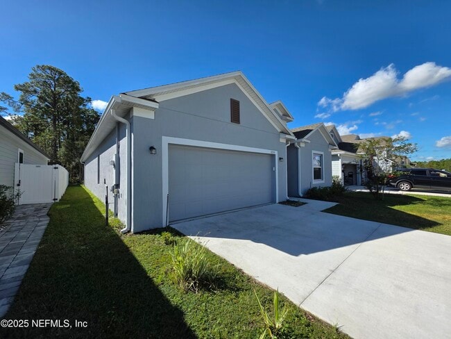 Photo - 3233 Crocus Ln