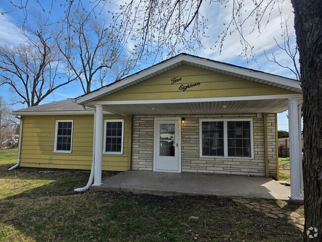 Building Photo - Nice 3BD/1BA Home Available Now!!