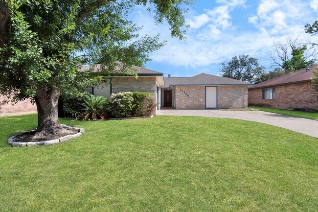 Photo - 13406 Splintered Oak Dr