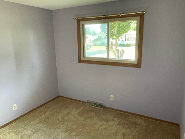 Bedroom 3 - 2902 S 22nd St
