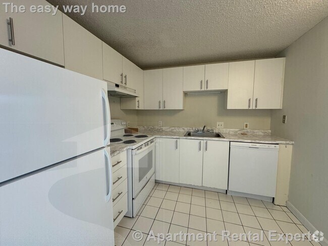 Building Photo - 16 Elmer St Unit #303 Rental