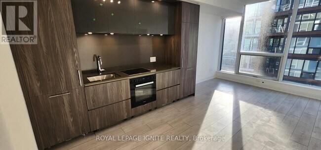 Photo - 35 Mercer St Unit 3809