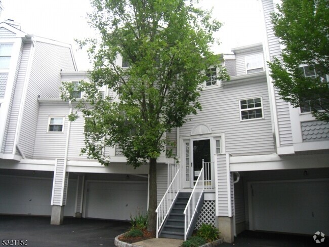 Building Photo - 1803 Springbrook Ct Rental