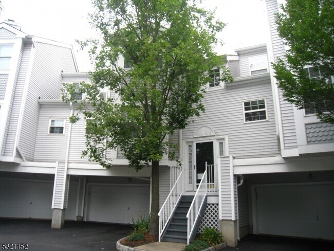 Photo - 1803 Springbrook Ct Townhome