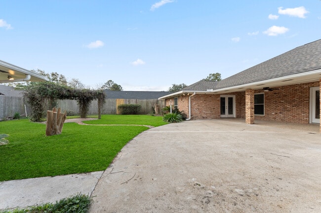 Photo - 601 Rue Cannes