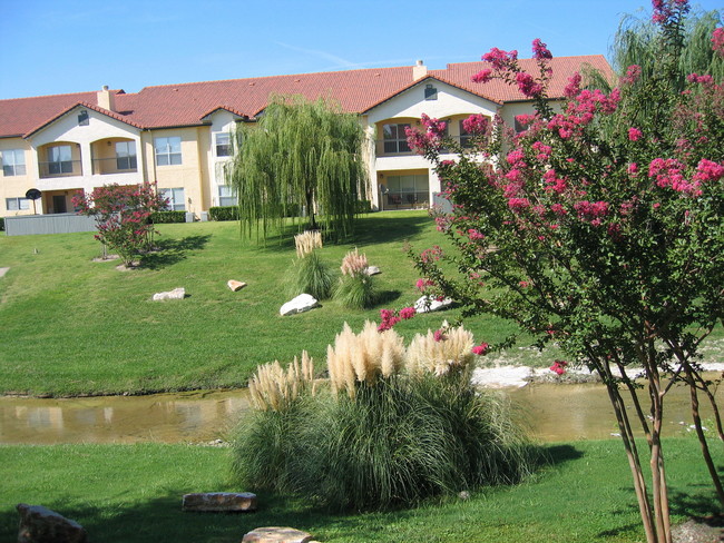 Apartments For Rent With Garages Near Collin County Community Photo Villas Of Preston Creek
