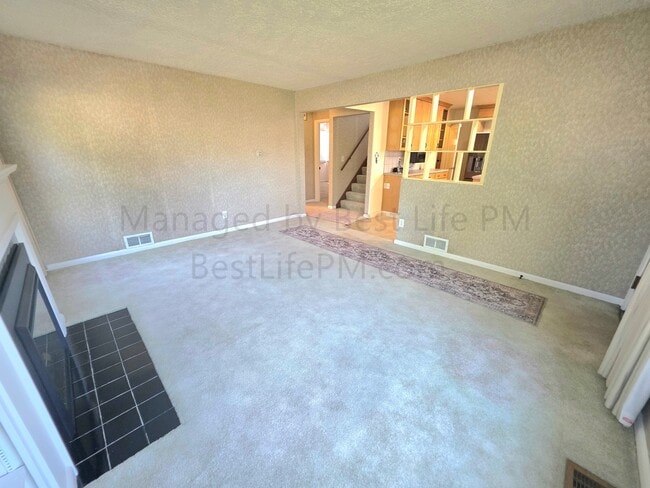 Photo - 4526 NE 77th Ave