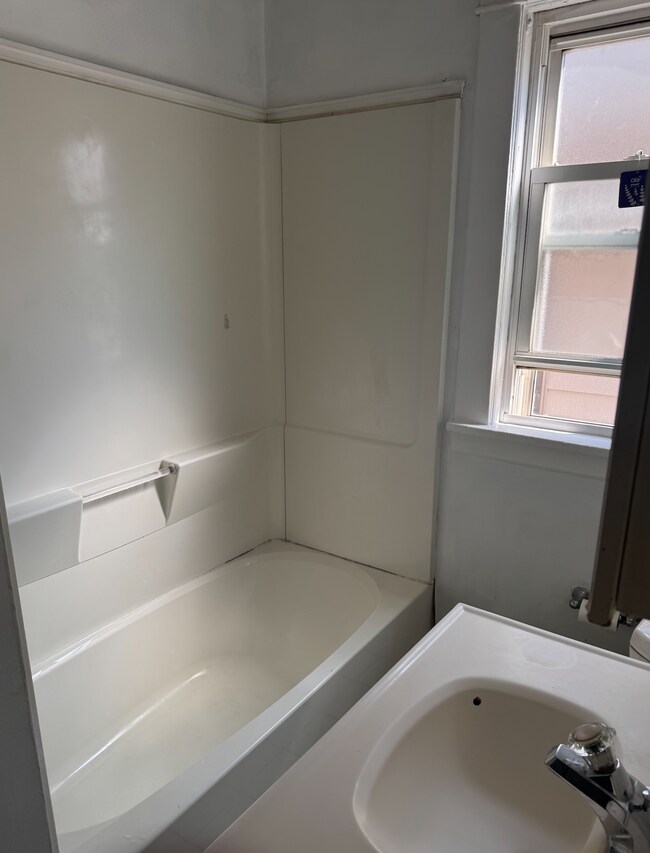 Photo - 2179 Murray Hill Rd Unit 2