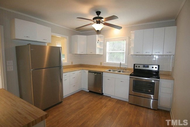 Photo - 925 Jones Dairy Rd