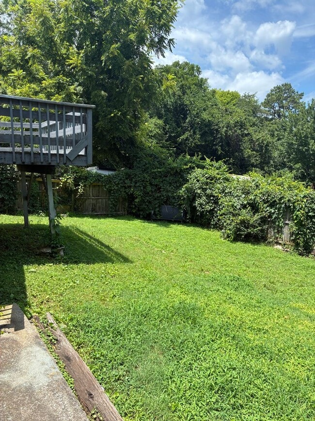Photo - Cozy 3 Bedroom Home in Clarksville!