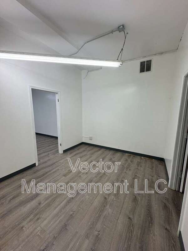 Photo - 1158 Dixwell Ave