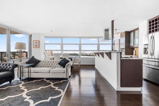 Photo - 6050 JFK Blvd E Unit 19C