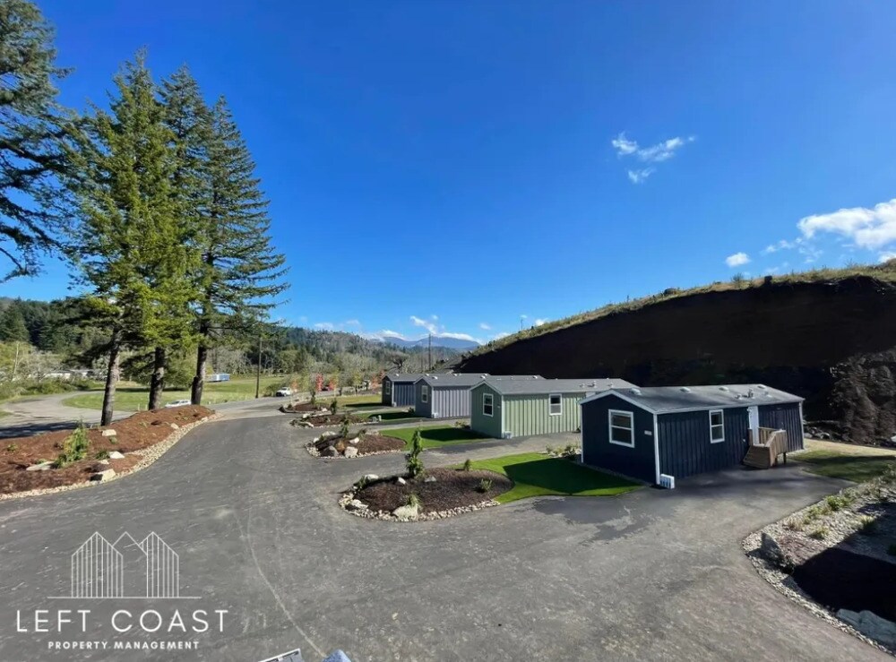 Salmon River Village - Salmon River Village