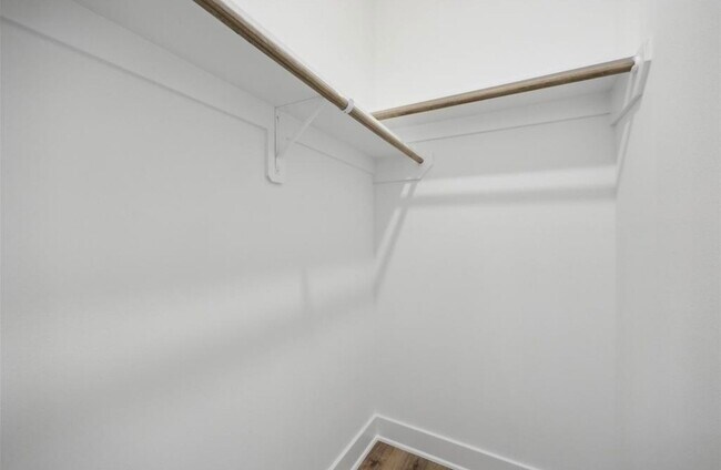 Photo - 8021 Cora St