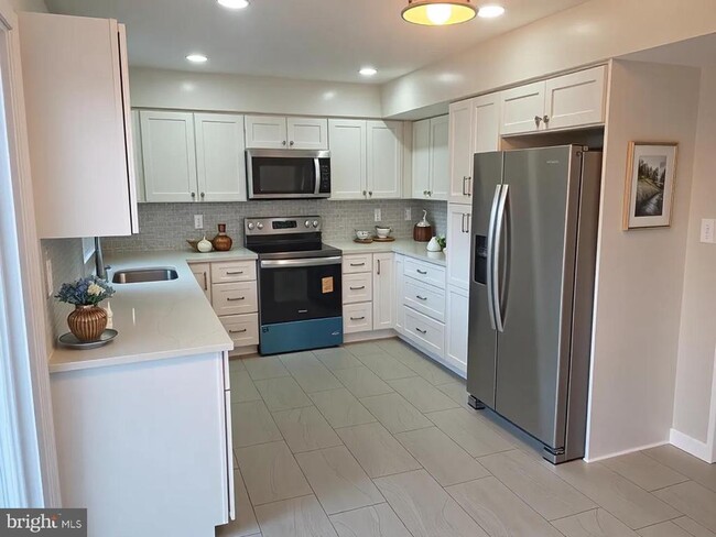 Photo - 2803 Barberry Ln