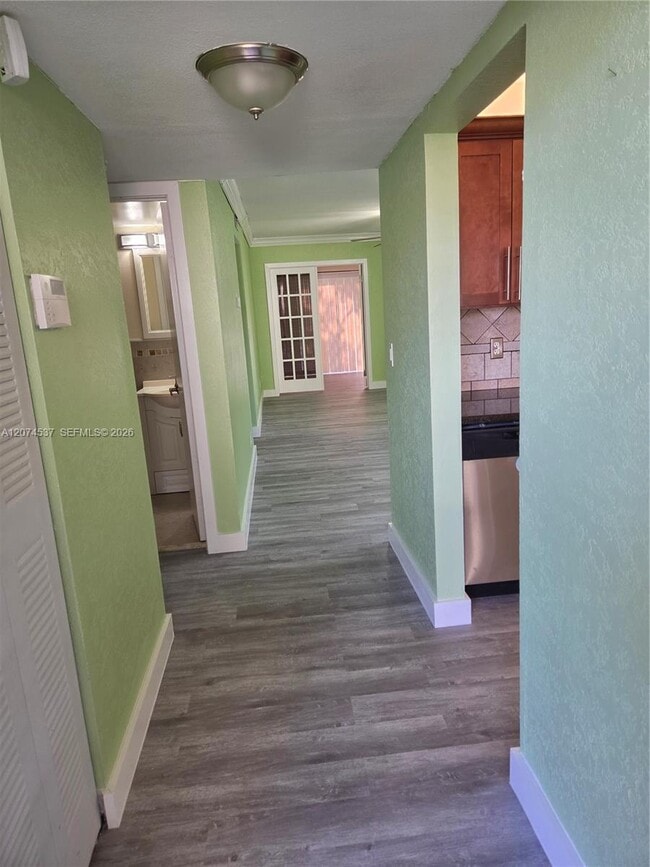 Photo - 8041 Southgate Blvd Unit H6