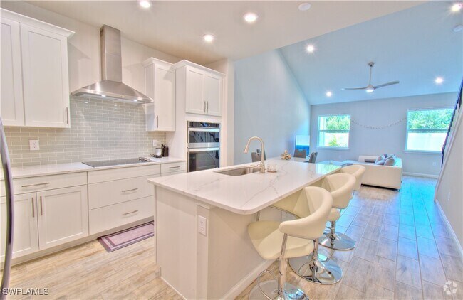 Building Photo - 4558 Arboretum Cir Rental