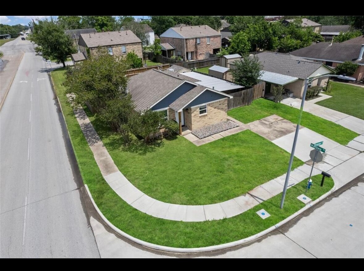 Photo - 4640 Orange Cir S