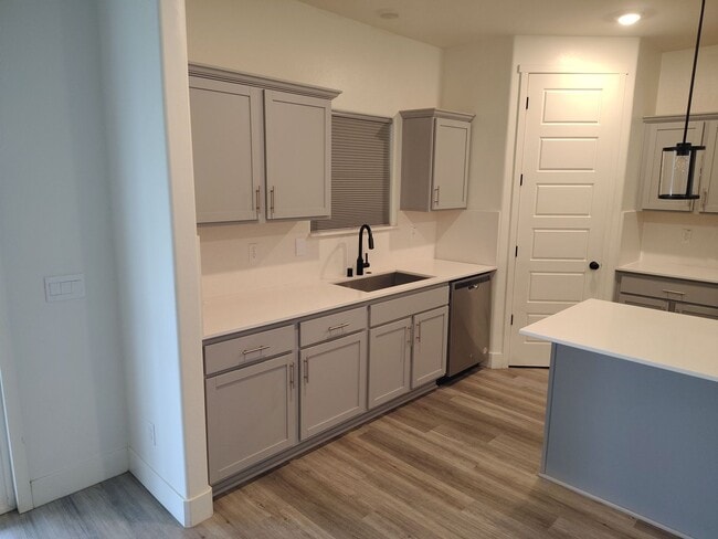 Photo - Spacious 5-Bedroom, 4-Bathroom House with Mother-in-Law Suite in SW Bakersfield