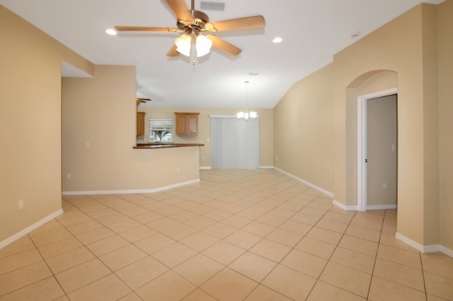 Photo - 3265 W Price Blvd