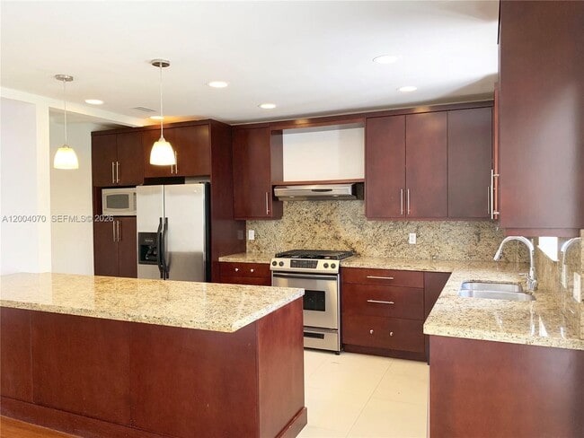 Photo - 7750 Noremac Ave