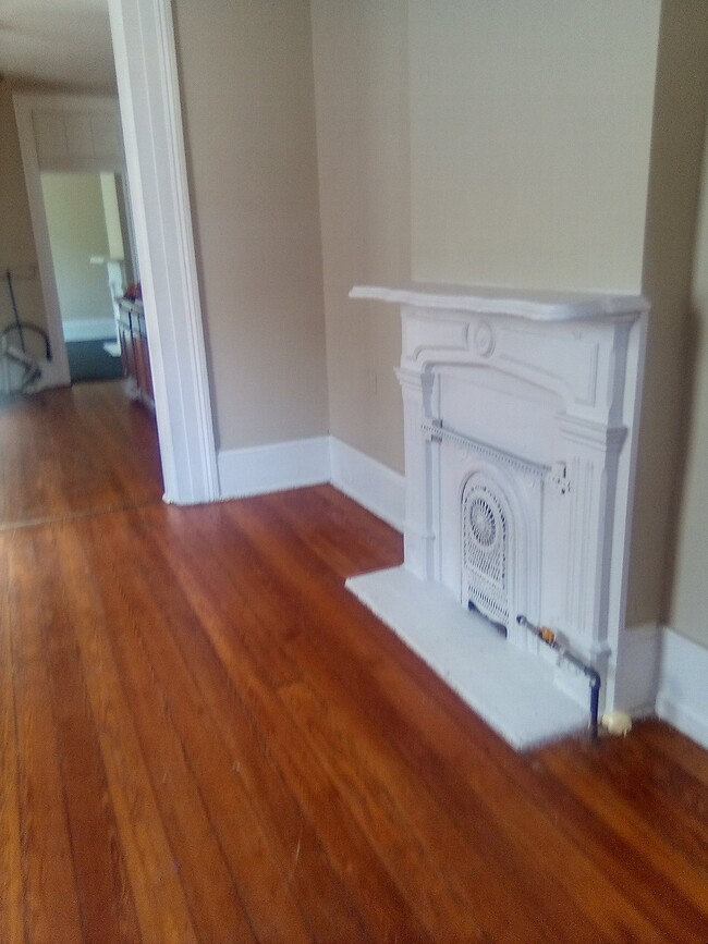 Photo - 2015 Josephine St