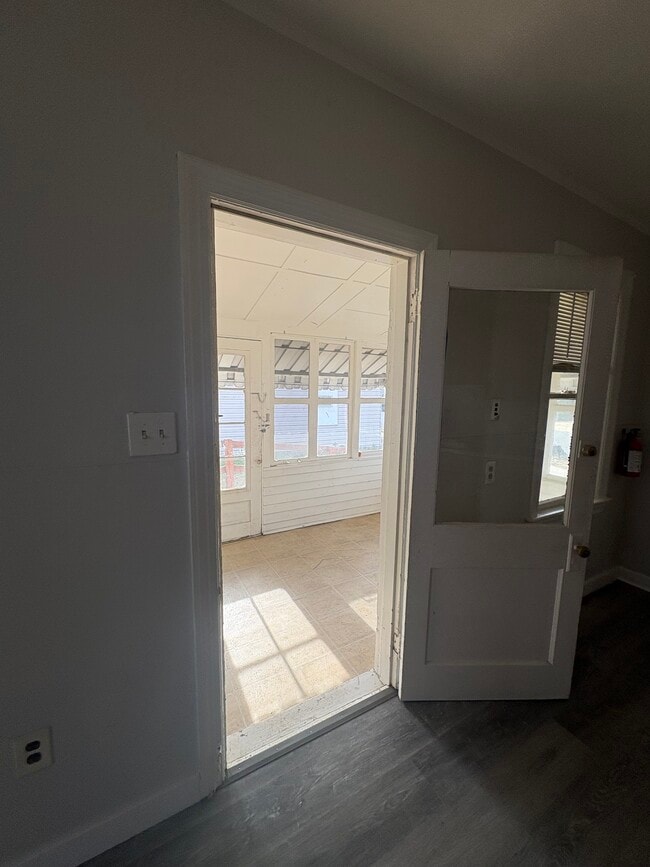 Photo - 401 Lafayette Ave Unidad Apartment 1