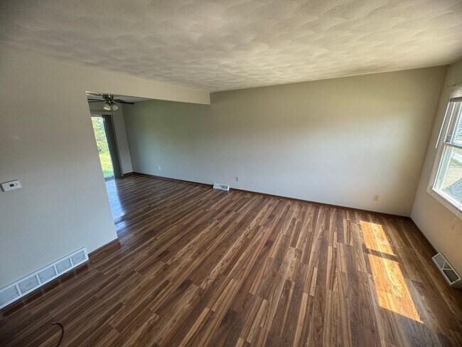 Photo - HM 3302-3304 W. 18th Unit 3302