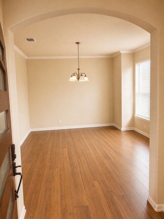 Photo - 7827 Mesquite Manor Ln
