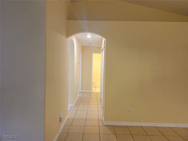 Photo - 2701 Owen Ave S