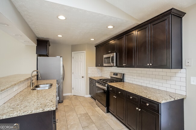 Photo - 7076 Shenandoah Trail