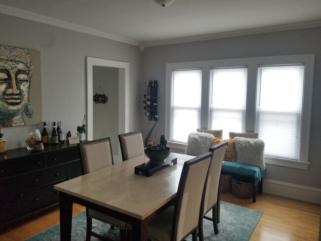 Dining Room - 4516 N Bartlett Ave Unit Upper