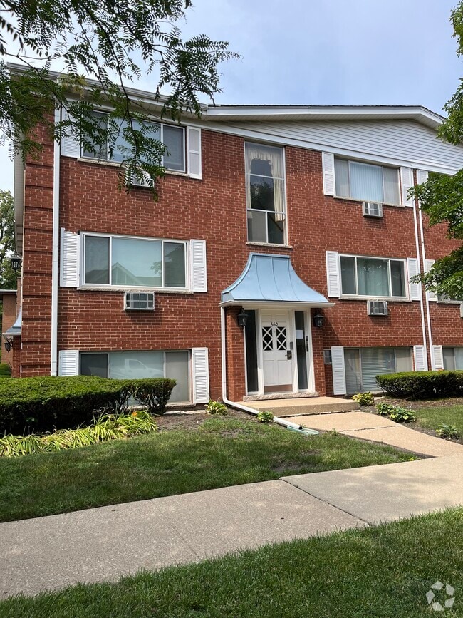 Building Photo - 660 Washington Blvd Unit 5 Rental