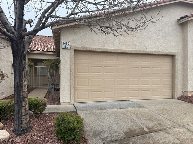 Photo - 3400 Wexford Ln Unidad 102