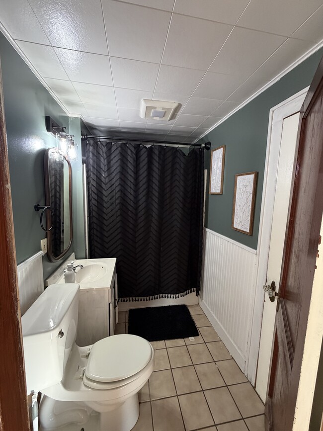 Photo - 34 Pride Rd Unidad Room for rent