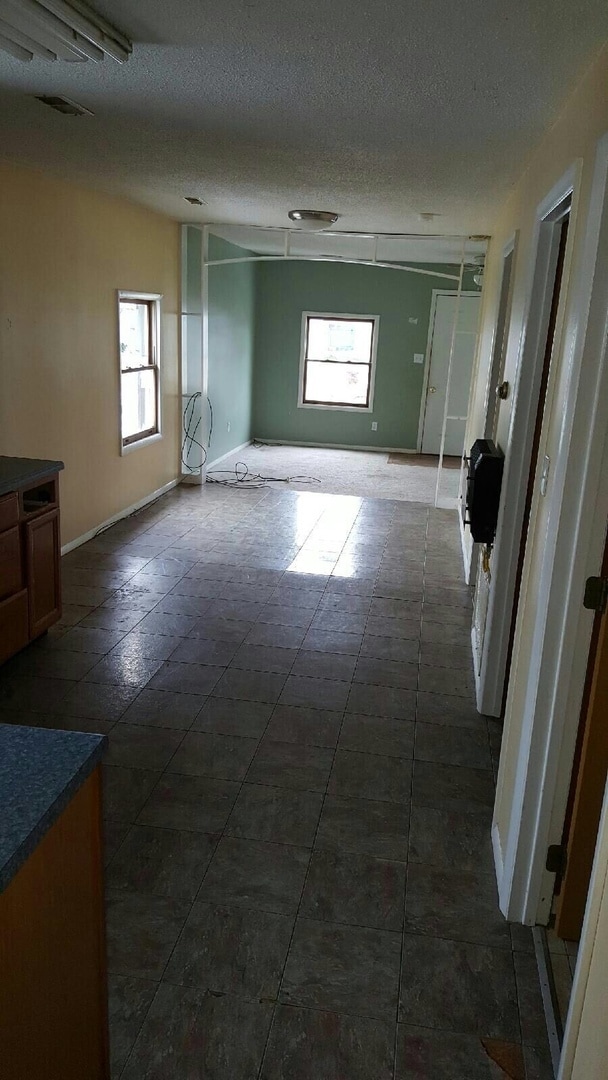 Building Photo - 3 bedrooms ranch house with detached garage