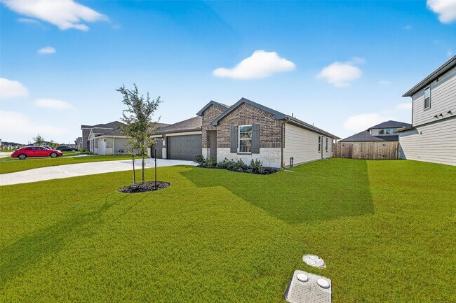 Photo - 4215 Russet Elm Ln