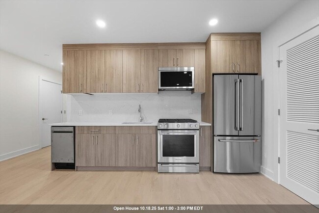 Photo - 303 Madison St Unidad 408