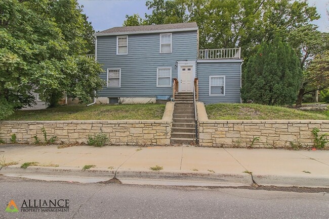 Photo - 1857 Anderson Ave Unidad 1857