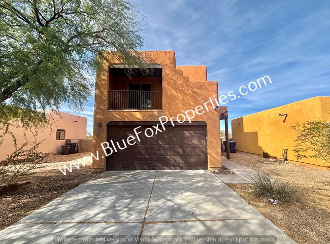 3 Bedroom, 2.5 Bath Home in South Tucson - 3 Bedroom, 2.5 Bath Home in South Tucson