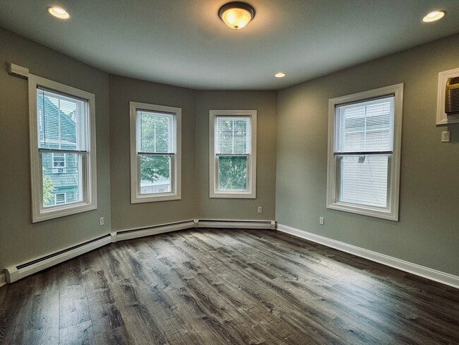 102 Ruggles St Unit 2