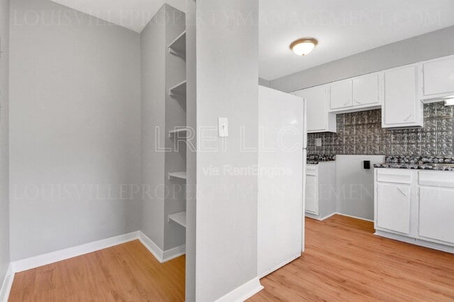 Photo - 2421 Lindsay Ave Unit 1
