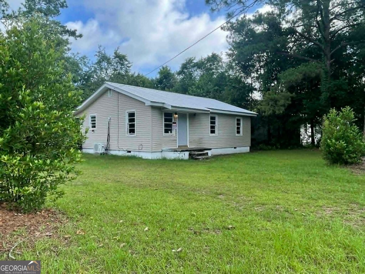 Photo - 213 Poplar St