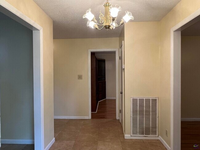 Photo - 3700 Dean Dr