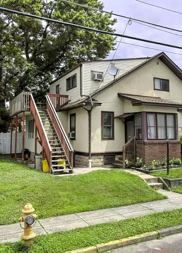 413 Clements Bridge Rd Unit B