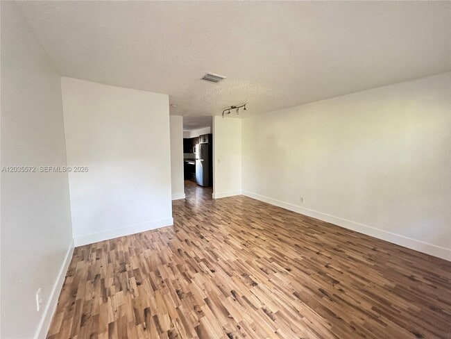 Photo - 1406 SW 1st St Unidad A