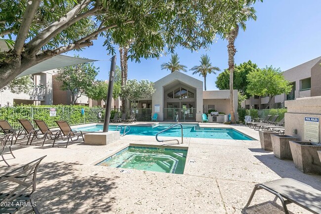 Photo - 1295 N Ash St Unidad 218