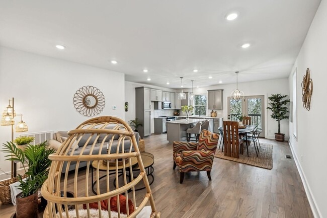Photo - 2107 Chadwell Retreat Dr