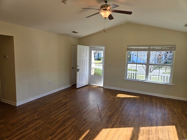 Photo - 1245 Pine Ridge St